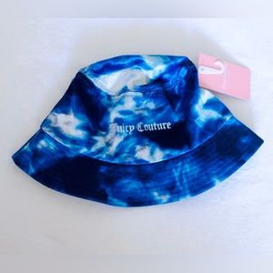 Juicy Coutoure bucket hat in blue